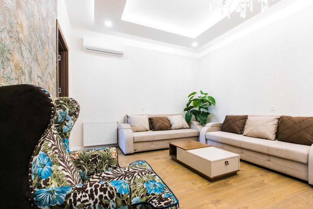 Sweet Home 6 Vip At Rustaveli Avenue Tbilissi Extérieur photo