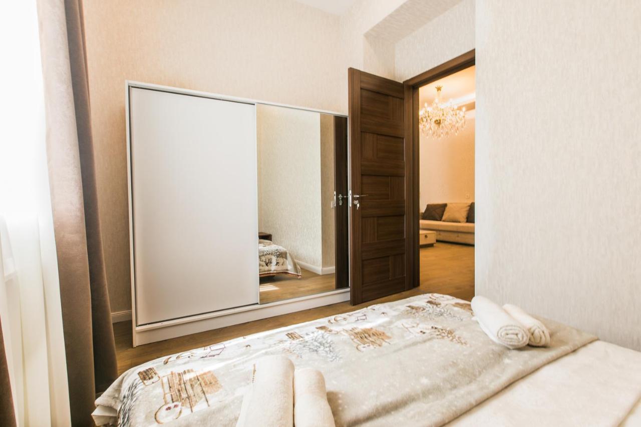 Sweet Home 6 Vip At Rustaveli Avenue Tbilissi Extérieur photo